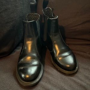 Doc Martens Flora SIZE 6 US L